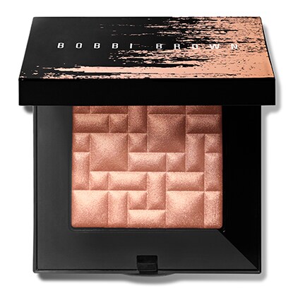 ПУДРА КОМПАКТНАЯ Highlighting Powder